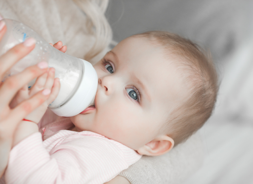 Lựa chọn sữa non cho bé có nguồn gốc rõ ràng 